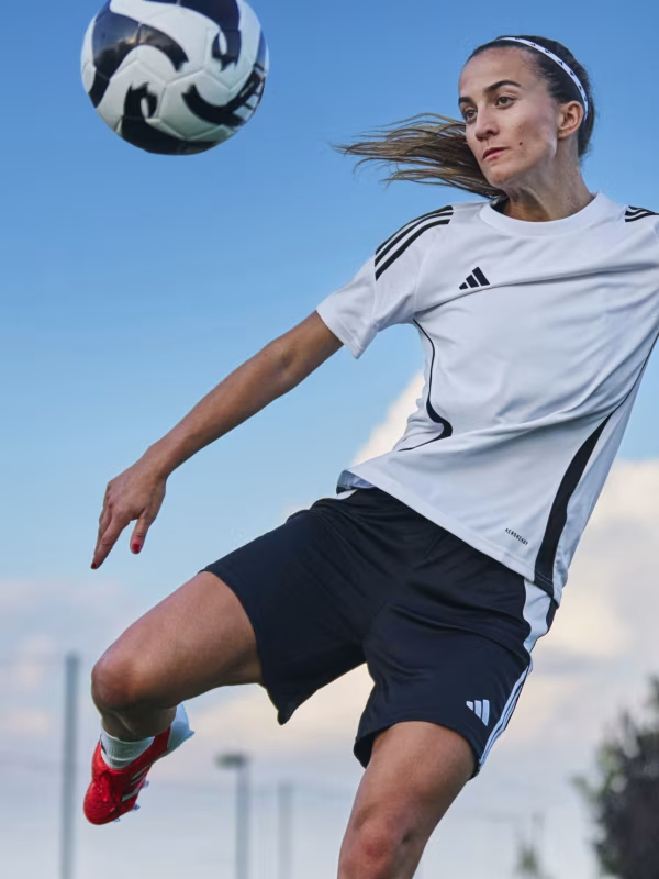 Adidas Fußball Frauen